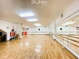 Local comercial en venta en El Putxet i el Farró en Barcelona