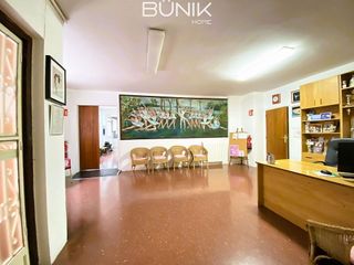 Local comercial en venta en El Putxet i el Farró en Barcelona