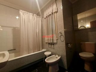 Piso en venta en Centro en Ourense