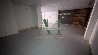 Local comercial en venta en Centro en Cáceres