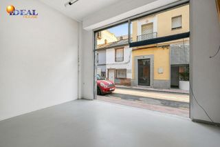 Local comercial en venta en Avda. De los Ogíjares en Armilla