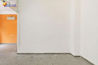 Local comercial en venta en Avda. De los Ogíjares en Armilla