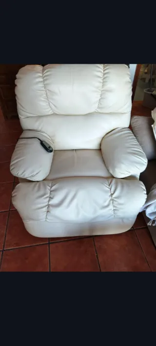 Vitro de butano y mueble