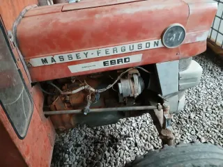 Tractor Massey Ferguson 147 EBRO