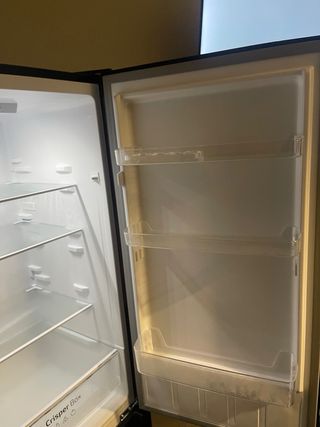 Nevera Cecotec Negra