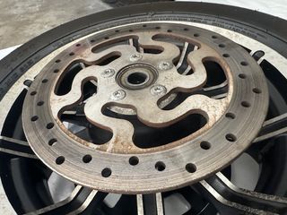 Harley-Davidson Touring Llanta 16 x 5 pulgadas