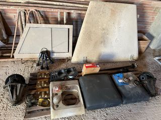 Piezas varias coches clasicos