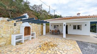 Chalet en alquiler en Sayalonga