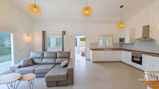 Chalet en alquiler en Sayalonga