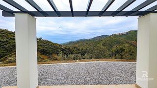 Chalet en alquiler en Sayalonga