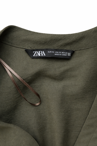 Mono Zara Verde Oliva Liocel Fluido Excelente XS