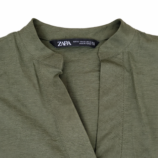 Mono Zara Verde Oliva Liocel Fluido Excelente XS