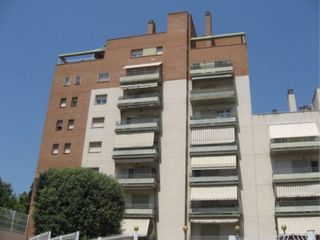 Garaje en venta en Montserrat - Torre-Sana - Vilardell en Terrassa