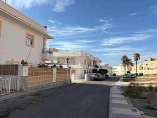 Terreno en venta en Carboneras