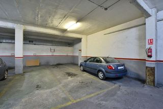 Garaje en venta en Gavarra en Cornellà de Llobregat