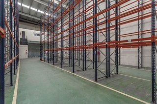 Nave industrial en venta en Altos del Olivar - El Caracol en Valdemoro