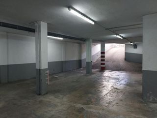 Garaje en venta en Cortadura - Zona Franca  en Cádiz