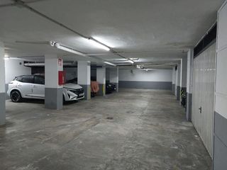 Garaje en venta en Cortadura - Zona Franca  en Cádiz