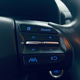 HYUNDAI Kona EV Maxx