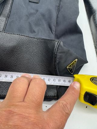 Borsa Tote Prada Nero in Nylon e Pelle