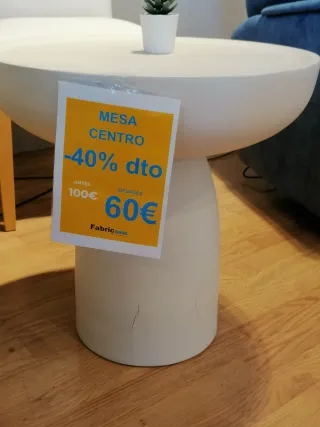 Mesa de centro blanca