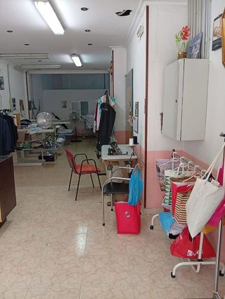 Local comercial en venta en Nou Moles en Valencia