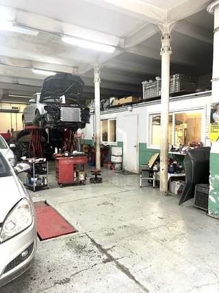Local comercial en venta en Valldaura - Ctra. de Cardona en Manresa