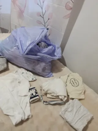 Regalo ropa de bebé niño