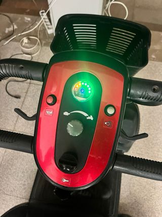 Scooter Movilidad Eléctrico Rojo