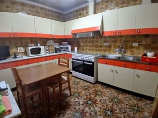 Casa adosada en venta en Valdepeñas