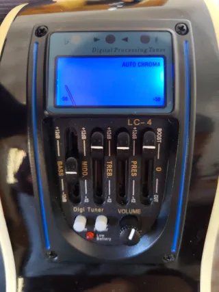 Guitarra Electroacústica MAX + Amplificador 40W