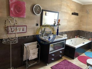 Chalet en venta en San Mamés - La Palomera en León