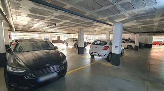 Garaje en venta en Sant Just Desvern