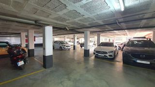 Garaje en venta en Sant Just Desvern