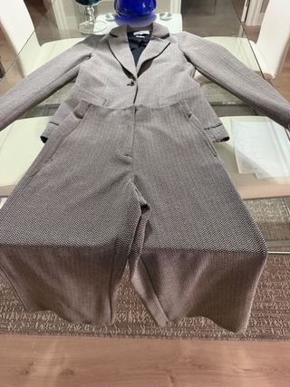 Traje Scalpers americana y pantalón nuevo