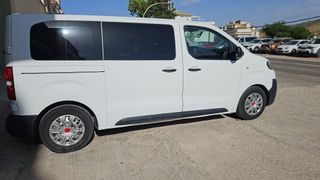 Peugeot Expert 2018 1.6HDI 115CV 9 PLAZAS