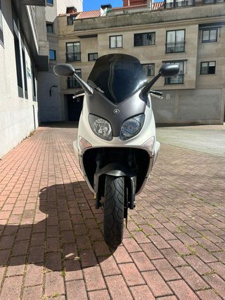 Yamaha T-Max 500 Scooter