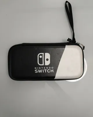 Fundas Nintendo Switch Varias. Consultar precios.