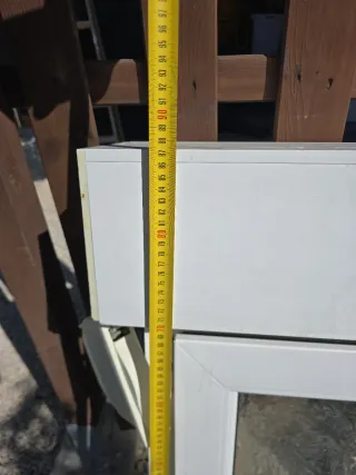 Ventana oscilobatiente Climalit con persiana