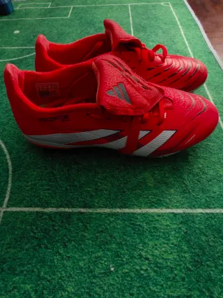Botas de fútbol Adidas niño rojas