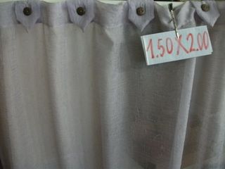 Cortinas blancas de hilo, y otras..sábanas, y mas