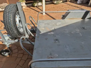 Remolque 750kg Mixto Motos / Carga Freno inercia