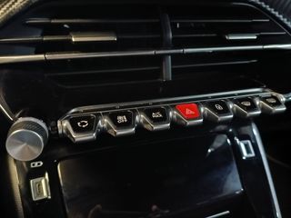 Peugeot 208 GT 1.2PT 100CV