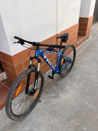 Bicicleta Trek Marlin 6 Azul