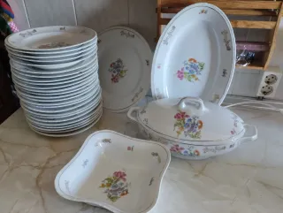 Juego de vajilla porcelana floral