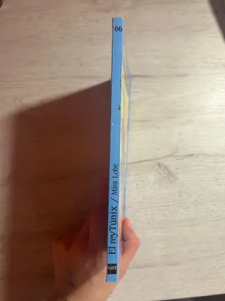 Libro,,,El Rey Tunix