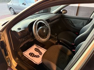 SEAT Toledo 1.9 TDI 110CV 141.000KM