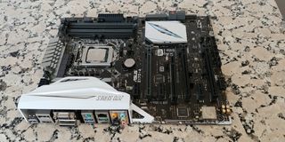 Placa Base Asus Z170-A + Intel Core i7-7700