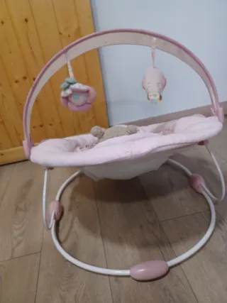 Hamaca Rosa Bebé con Capota y Juguetes