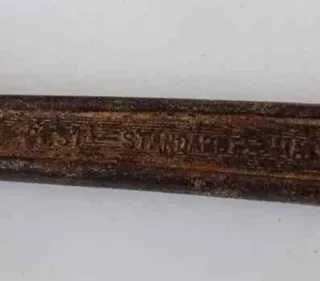 Llave inglesa ajustable Geodore antigua
